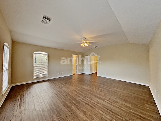 Building Photo - 4103 Chiselhurst