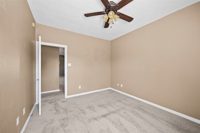 Building Photo - 18511 First Voyage Ct