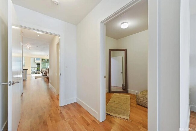 Building Photo - 1277 Howard St