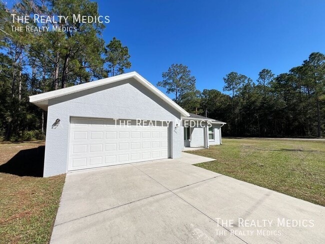 Building Photo - 111 Fisher Rd