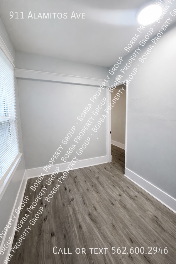 Building Photo - 911 Alamitos Ave