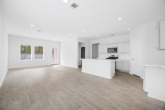 Primary Photo - 24059 Kentwood Springs Dr