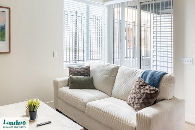 Building Photo - 2201 S 900 E