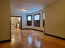 Building Photo - 2159 S Mound St