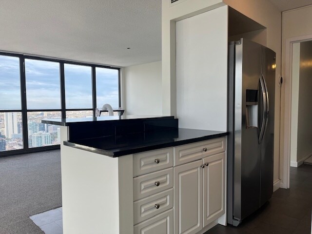 Building Photo - 10 E Ontario St