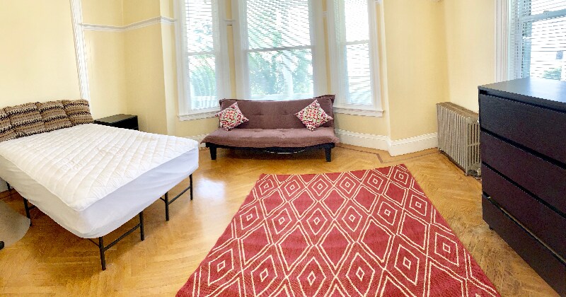 Building Photo - 205 Washington Ave