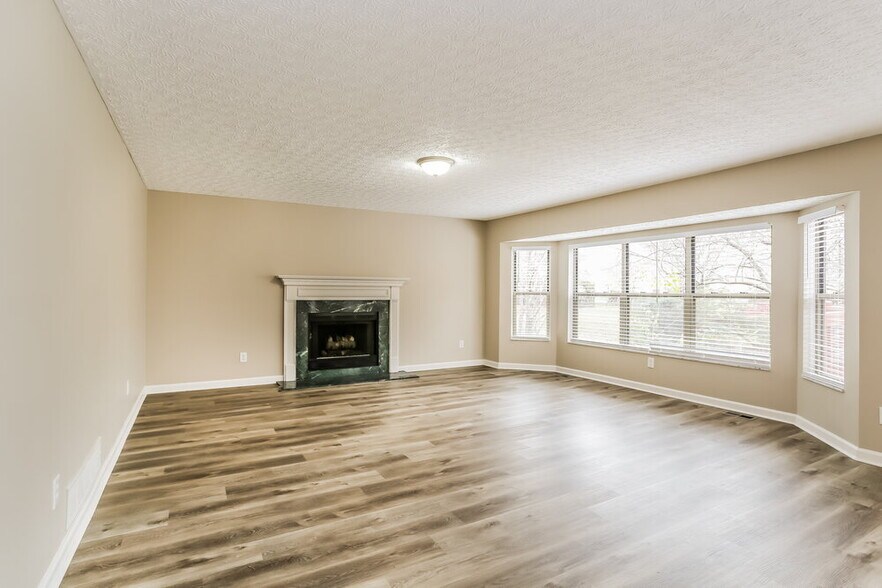 Building Photo - 5815 Castleknock Rd