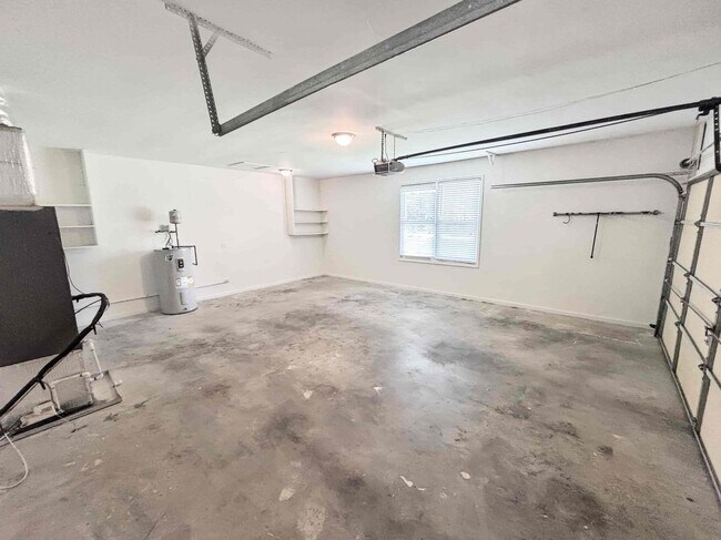 Building Photo - 1552 Blackwell Rd