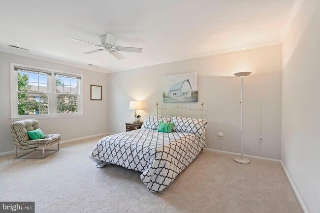 Building Photo - 6571 Snowbell Ln