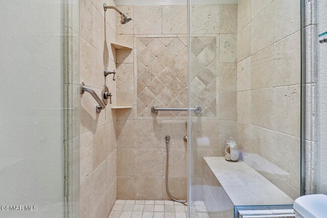 Building Photo - 2846 Lakeridge Ln