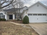 Building Photo - COMING SOON IN CARL JUNCTION: Beautiful 3B...