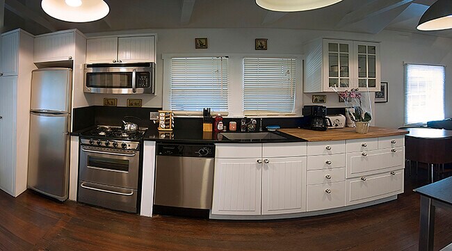 Kitchen - 252 Market St