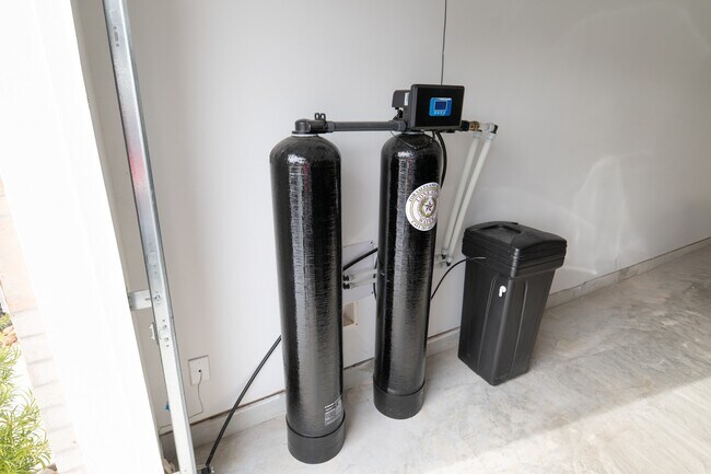 Building Photo - 18663 Scopello Dr