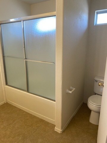 Building Photo - FOR RENT