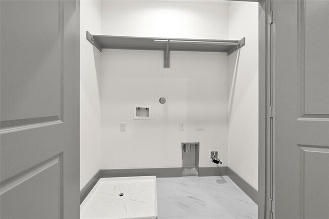 Building Photo - 4019 Stassen St