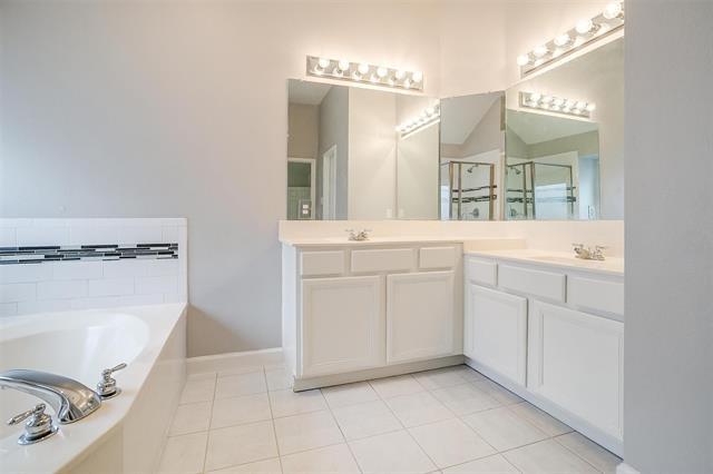 Building Photo - 1945 Reddenson Ct