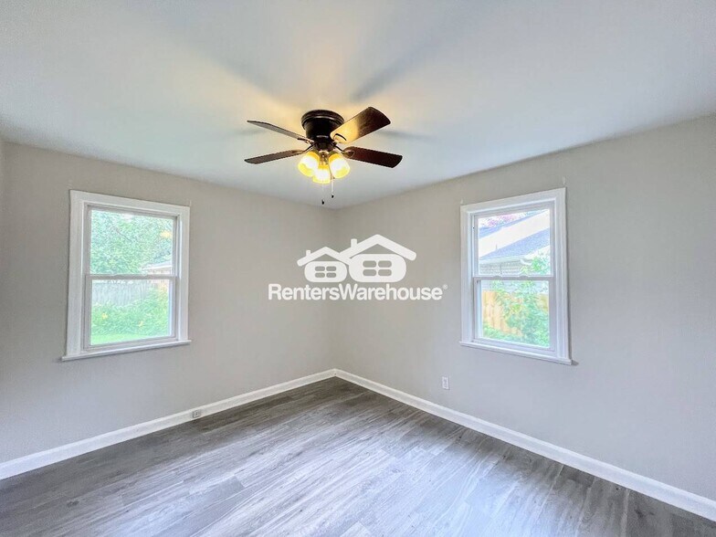 Building Photo - 3032 Belle Haven Dr