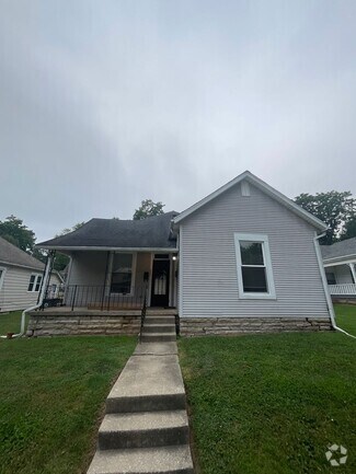 Building Photo - 705 N Lincoln St