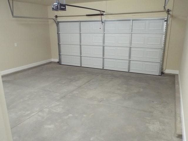 Building Photo - 305 Sliding Rock Dr