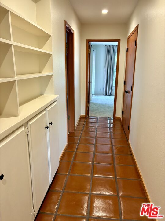Building Photo - 5942 Paseo Cyn Dr