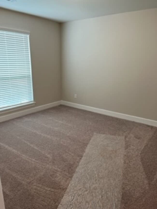 Building Photo - First Month Free!