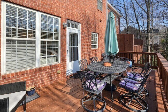 Building Photo - 3803 Waters Edge Trail