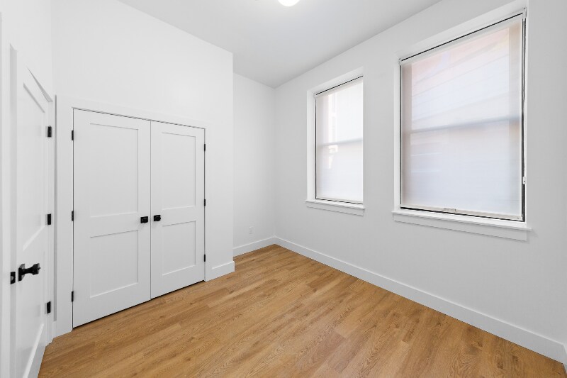 Building Photo - 101 Richmond St