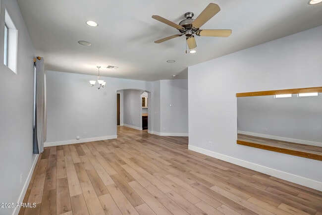 Building Photo - 4512 W Stoneman Dr