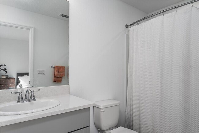 Building Photo - 6217 Fairmont Ln