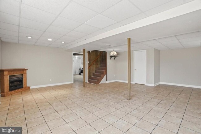 Building Photo - 110 Carroll Rd