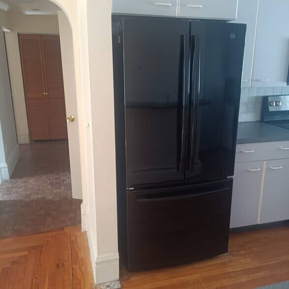 Building Photo - 29 Ogden St