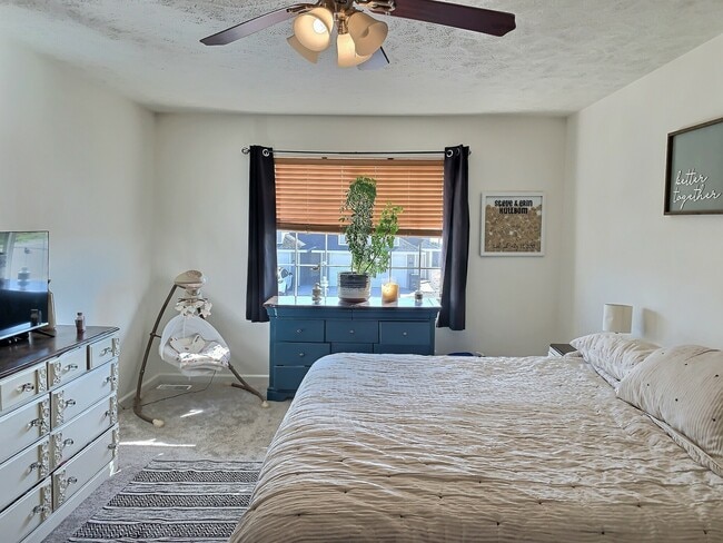 Building Photo - 390 Colter Loop
