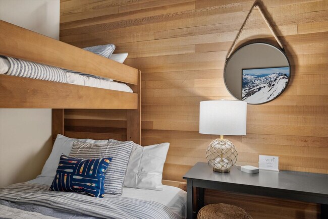 Building Photo - 70335 Sword Fern