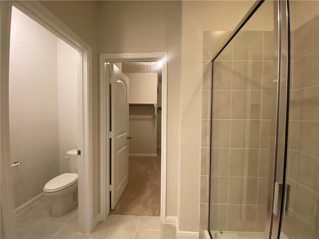 Building Photo - 322 Northshore None