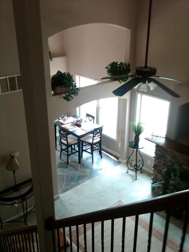 Building Photo - 3189 Sweet Clover Ln
