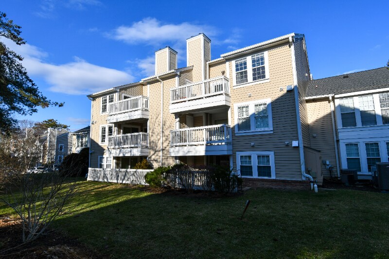 Building Photo - 4520 28th Rd S