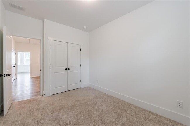 Building Photo - 1624 Gunnin Trce NW