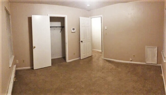 Building Photo - 2 BED DUPLEX