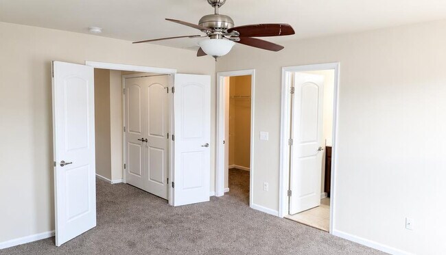 Building Photo - 25556 Palenza Terrace
