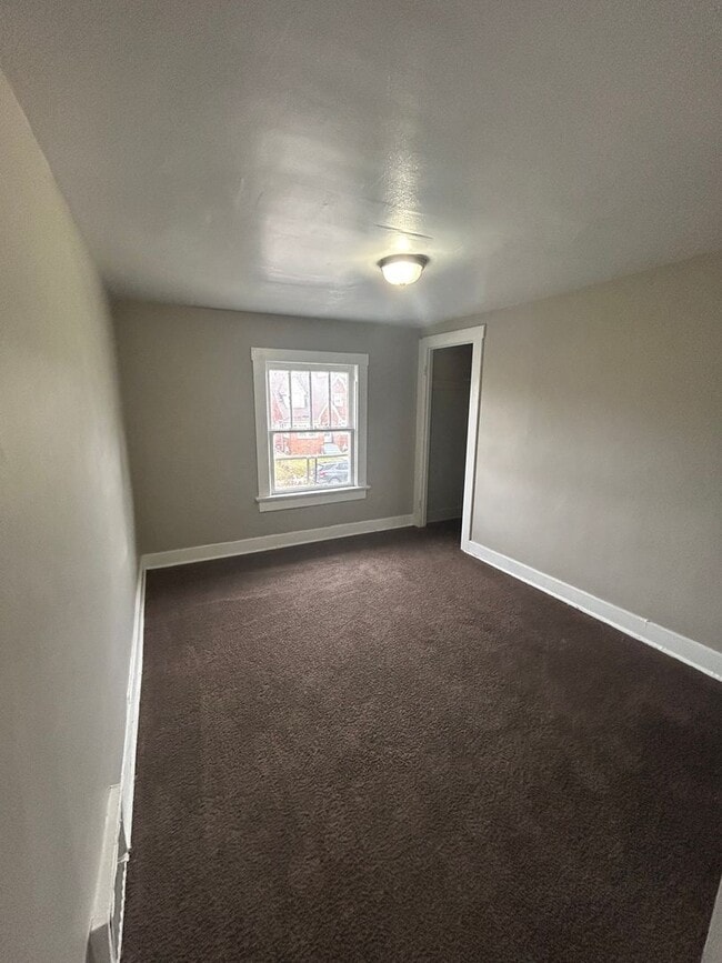 Building Photo - 2725 Reed St