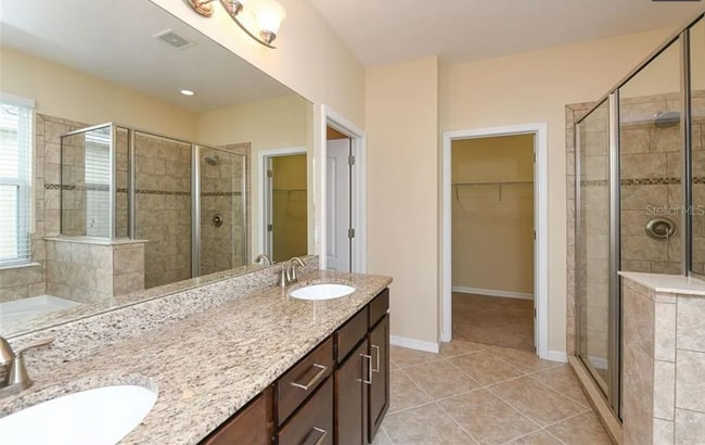 Building Photo - 2948 Oriole Dr