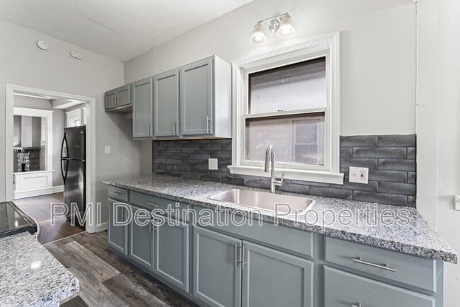 Building Photo - 2404 N 12th St