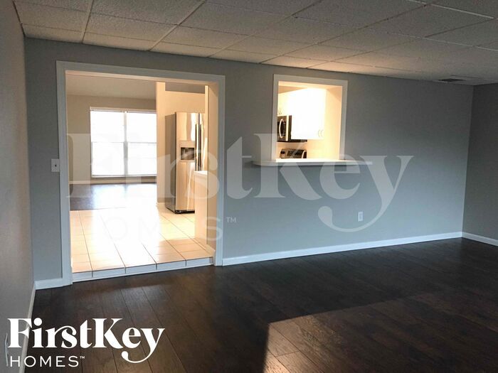 Building Photo - 7615 Ivory Terrace