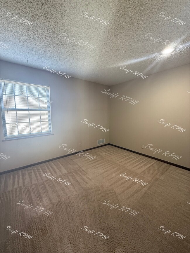 Building Photo - 6704 W 150th St