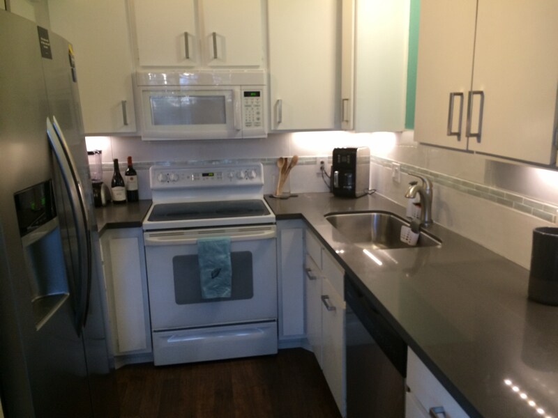 Building Photo - 4015 Porte La Paz