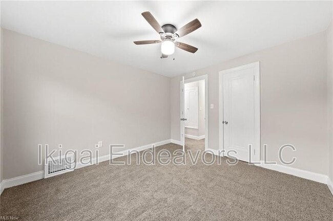 Building Photo - 3613 Cummings Rd