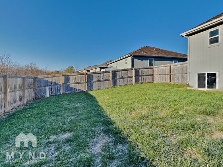 Building Photo - 31815 W 172nd St