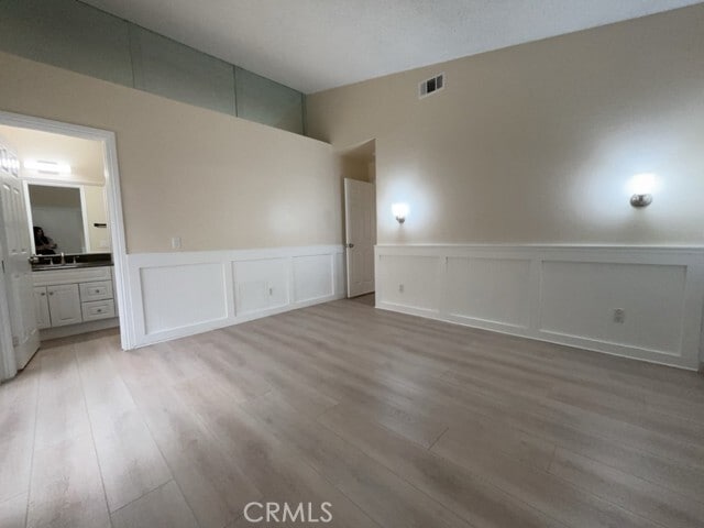 Building Photo - 9263 Owari Ln