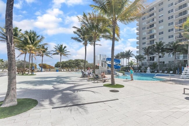 Building Photo - 625 93rd St