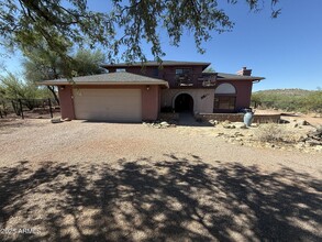 Building Photo - 5081 N Bear Canyon Rd